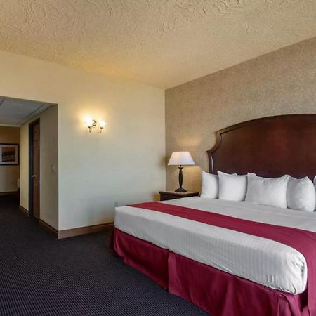 Shoreline Inn & Conference Center, Ascend Hotel Collection Muskegon Luaran gambar