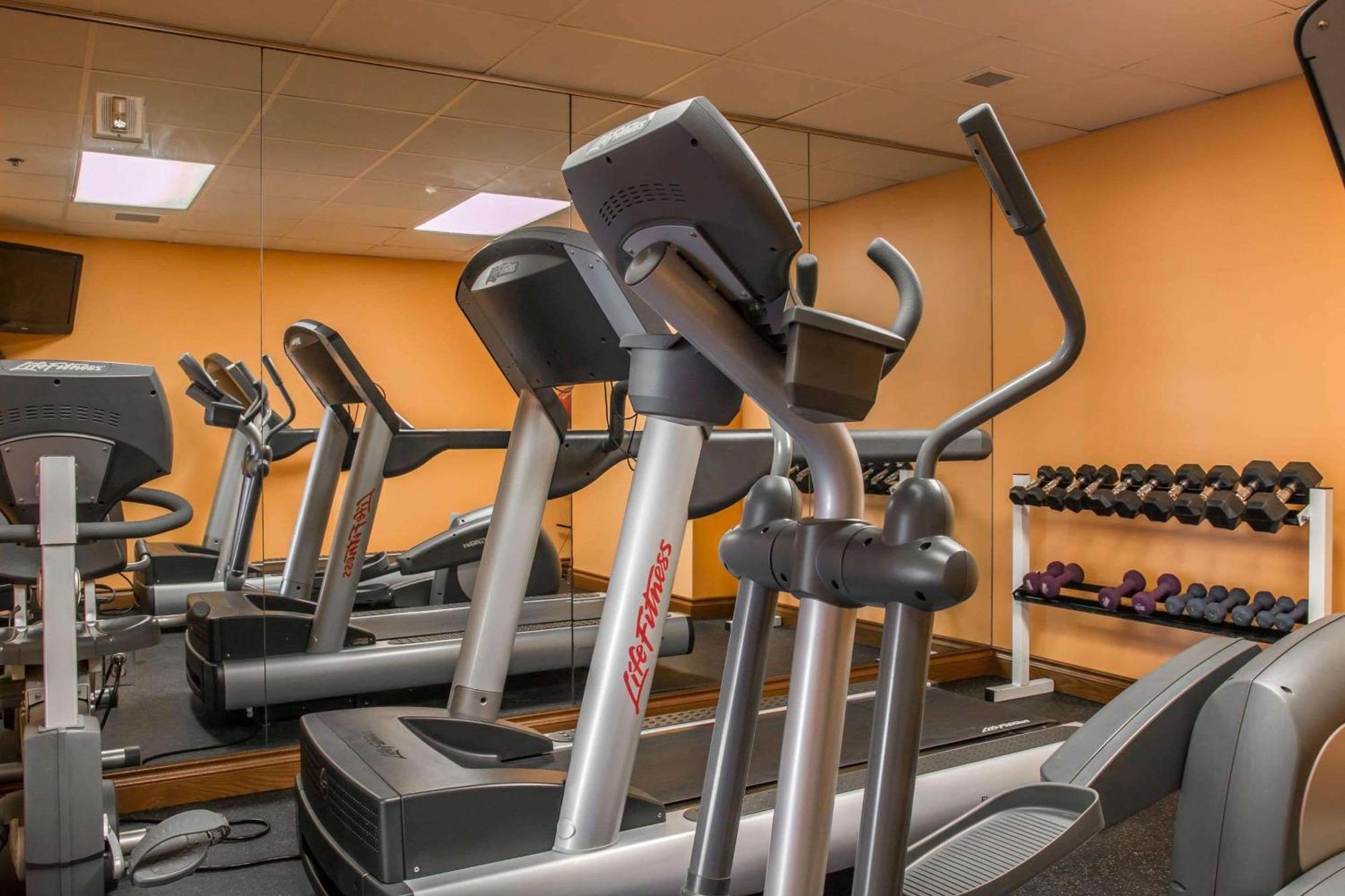 Shoreline Inn & Conference Center, Ascend Hotel Collection Muskegon Luaran gambar