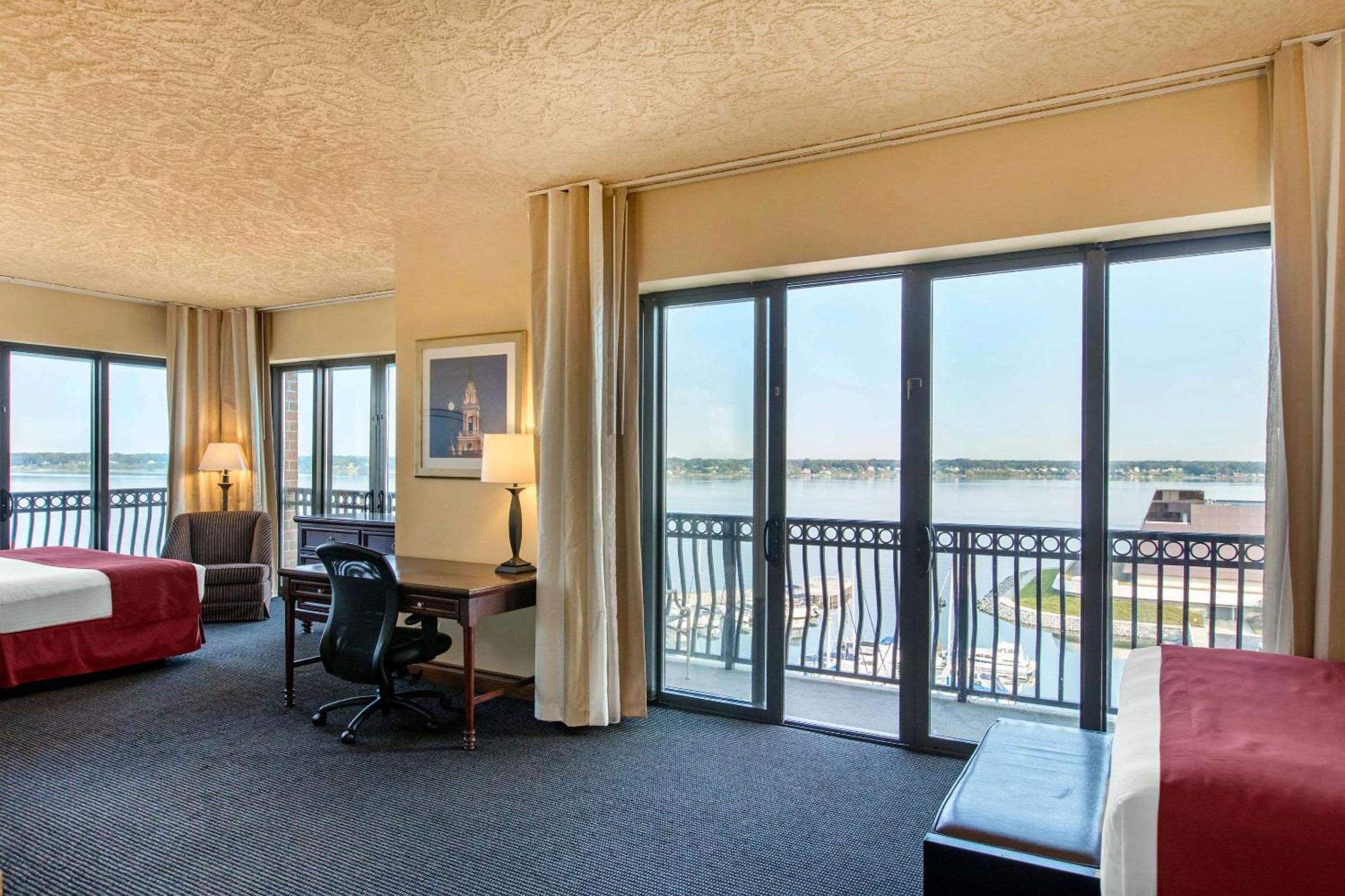 Shoreline Inn & Conference Center, Ascend Hotel Collection Muskegon Luaran gambar