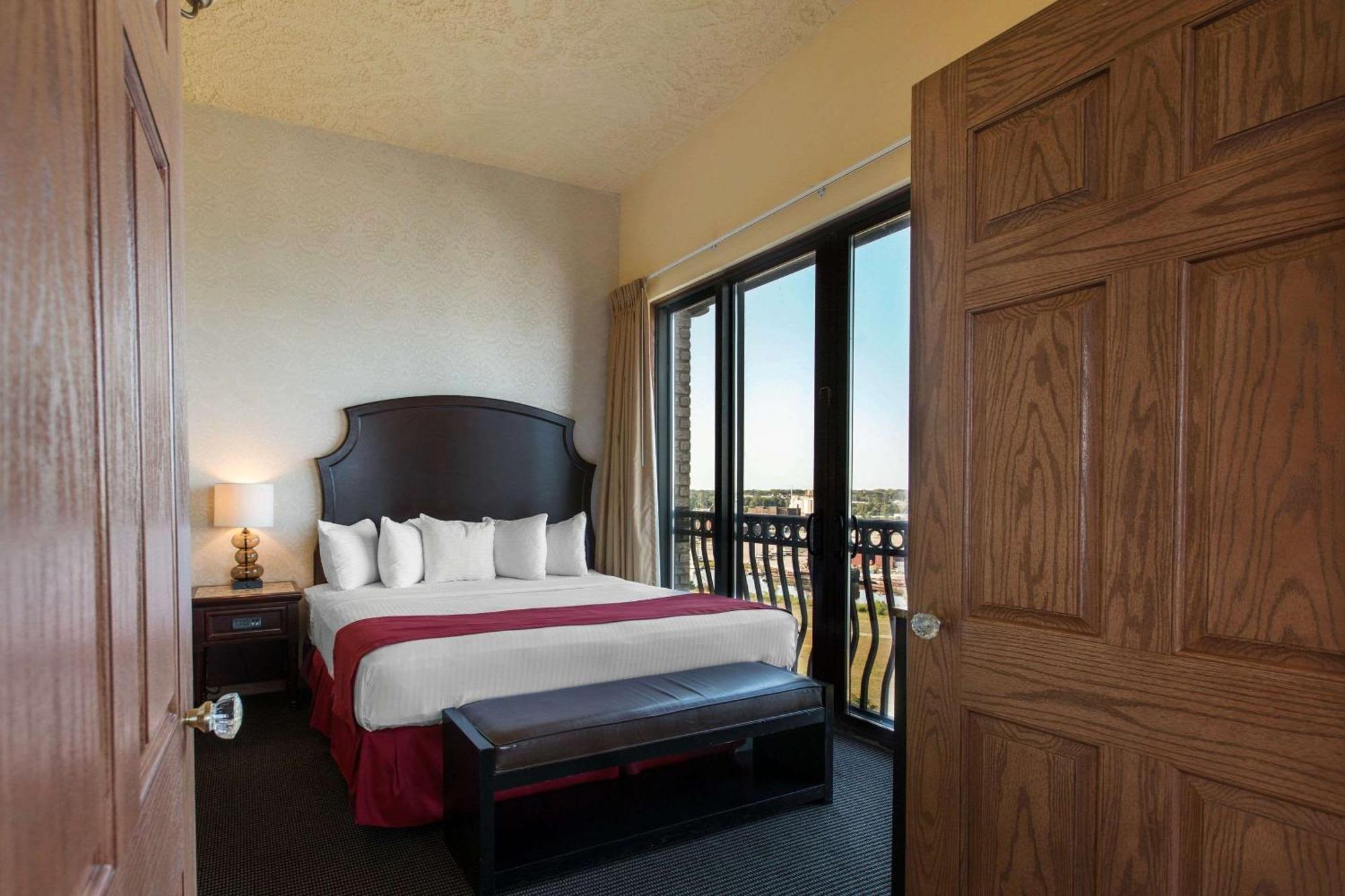 Shoreline Inn & Conference Center, Ascend Hotel Collection Muskegon Luaran gambar